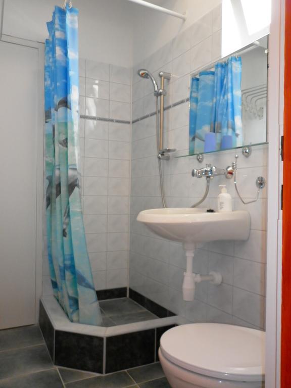 4 Evszak Apartman Gyula Room photo